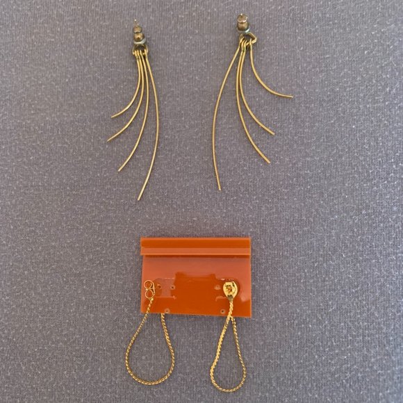 2/$20  Pair Gold Earrings - Picture 2 of 4